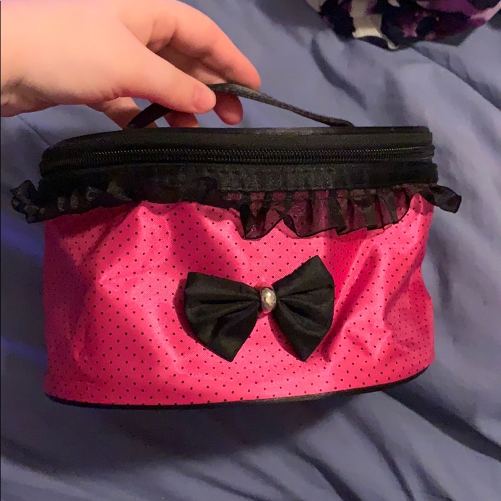 Makeup bag